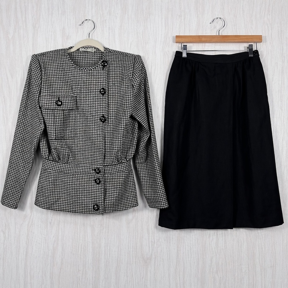 Vintage Valentino Miss V Wool Suit Set Houndstooth Italy 42 GFT Designer Luxe